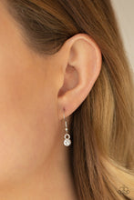 Load image into Gallery viewer, Paparazzi Accessories Vintage Royale - White Necklace