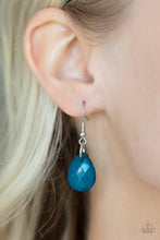Load image into Gallery viewer, Paparazzi Accessories Front Row Flamboyance - Blue Necklace
