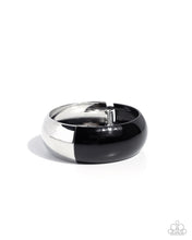 Load image into Gallery viewer, Painted Paramount - Black
