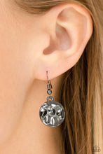 Load image into Gallery viewer, Paparazzi Accessories: A Daring DISCovery - Black Necklace
