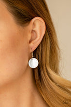 Load image into Gallery viewer, Paparazzi Accessories: Industrial Grade Glamour - Silver Necklace
