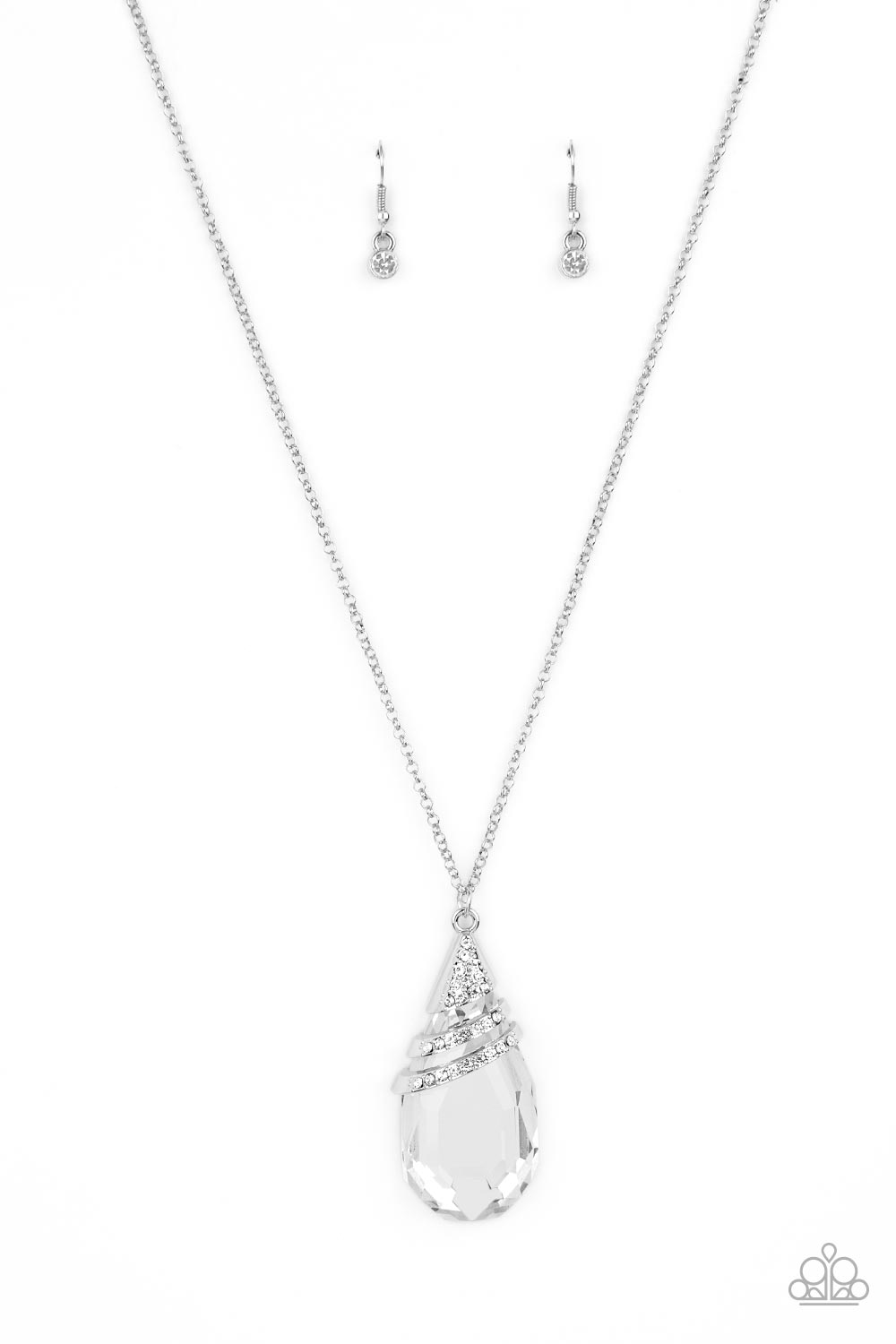Paparazzi Accessories Demandingly Diva - White Necklace