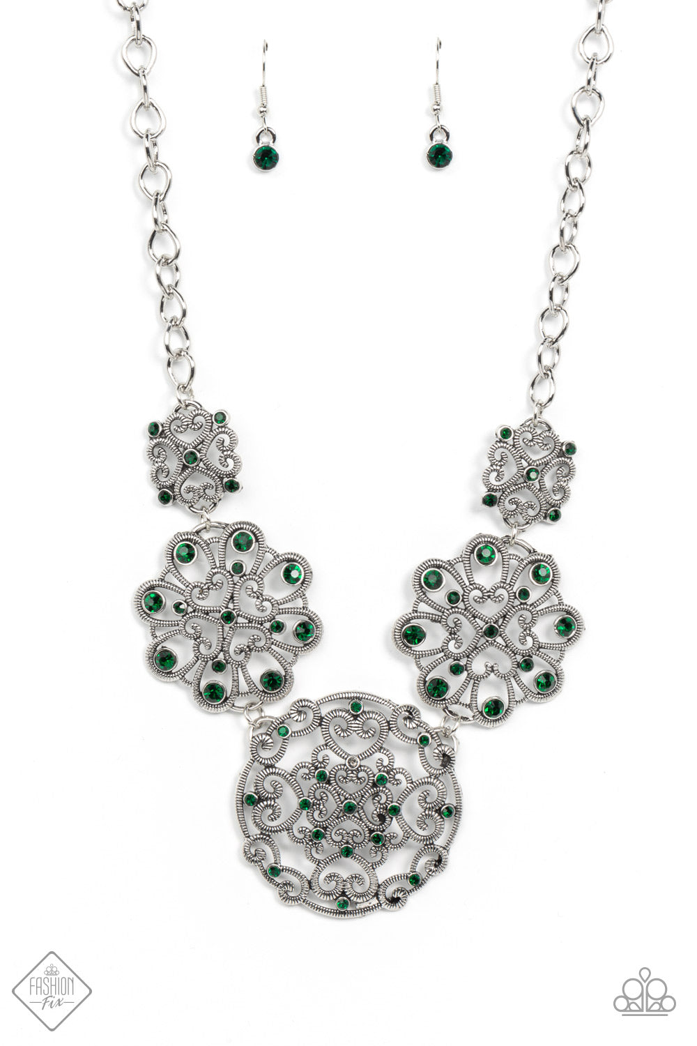 Paparazzi Accessories Royally Romantic - Green Necklace