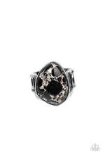 Load image into Gallery viewer, Paparazzi Accessories: Earth Hearth - Black Ring
