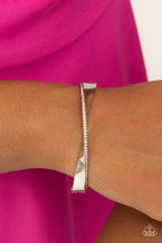 Load image into Gallery viewer, Paparazzi Accessories: Artistically Adorned - Multi Bracelet
