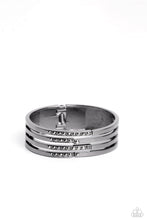 Load image into Gallery viewer, Paparazzi Accessories: Labyrinth Lure - Black Bracelet
